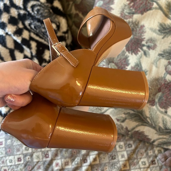 Jeffrey Campbell sandals - Picture 2 of 6